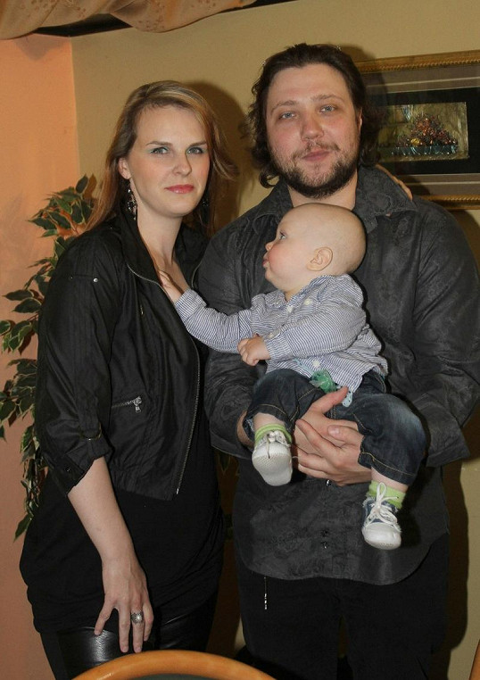 Felix Slováček mladší s manželkou a synem Felixem