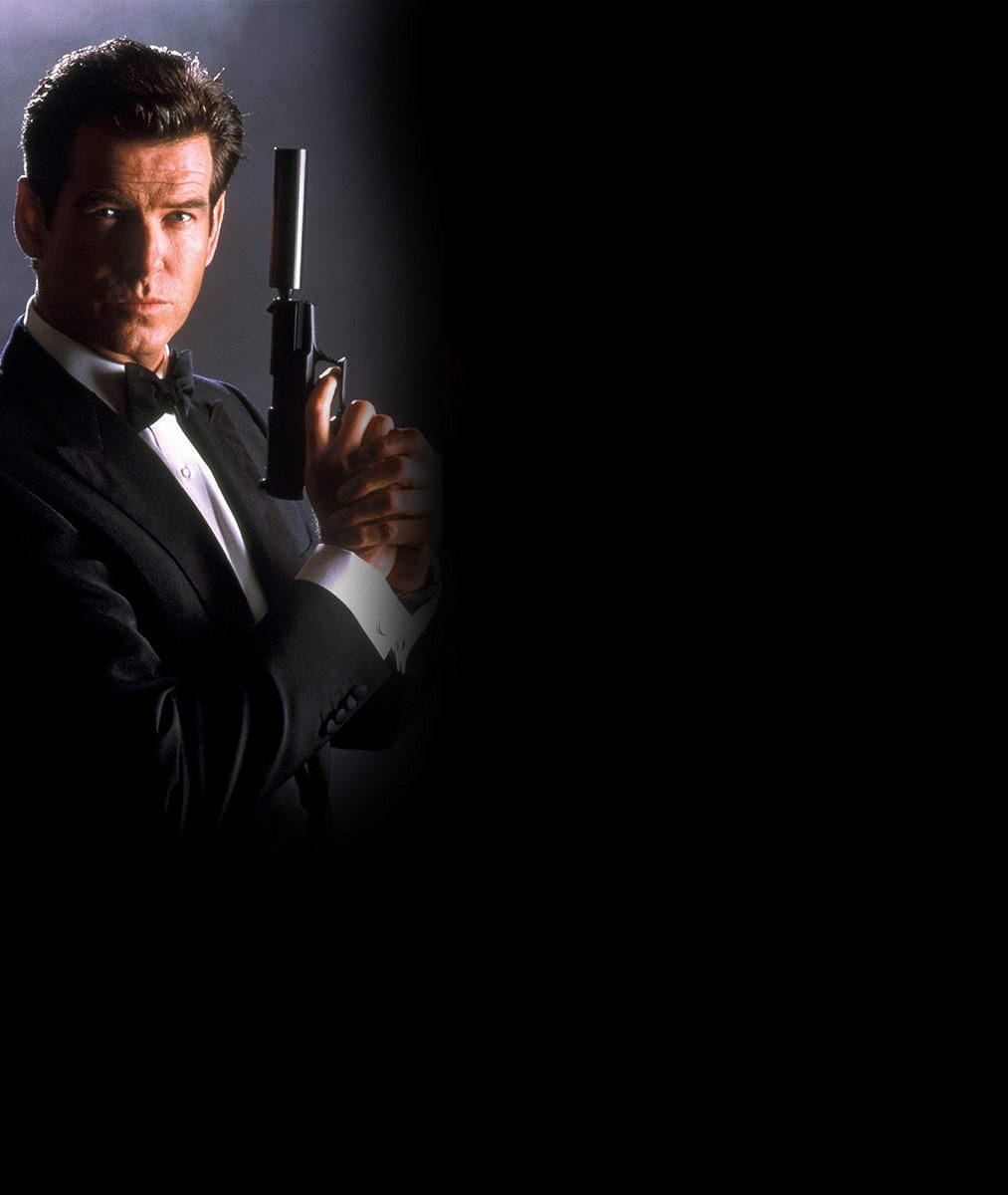 Pořád nenašli vhodného adepta na nového Jamese Bonda? Pierce Brosnan (69) by byl v roli sexy i po dvaceti letech!