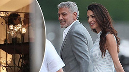 George Clooney a jeho krásná žena Amal si užívali romantiku v Itálii.