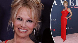 Pamela Anderson na premiéře svého nového dokumentu zářila. 