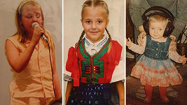 Anna Slováčková se pochlubila archivními fotkami z dětství.