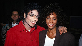 Whitney Houston a Michael Jackson.
