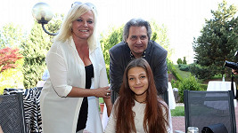 Slávek Boura a Markéta Mayerová s dcerou