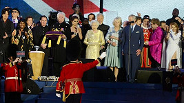 Koncertu pro královnu Alžbětu II. se účastnila její rodina i řada slavných Britů.