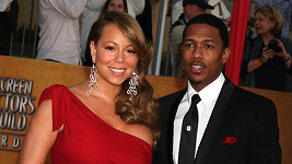 Mariah Carey a manžel Nick Cannon jsou šťastnými rodiči dvojčat Monroe a Maroccan.