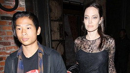 Angelina Jolie (41) se synem Paxem (13)