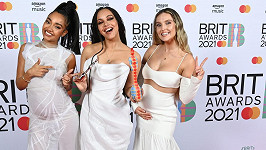 Little Mix se dočkaly ceny pro nejlepší skupinu roku. 