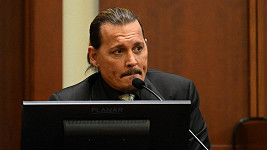 Johnny Depp vypovídal u soudu. 