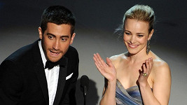 Jake Gyllenhaal se s Rachel McAdams setkal už na Oscarech v roce 2010.