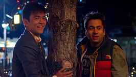 Kal Penn (vpravo) a John Cho jako Kumar a Herold 
