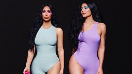 Kim Kardashian fotila kampaň se sestrou Kylie Jenner. 