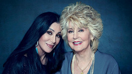 Cher se svou milovanou maminkiu Georgií Holt. 