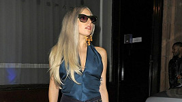 Lady Gaga vypadala při odchodu z nahrávacího studia úžasně.