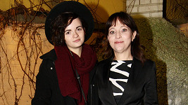 Alena Mihulová s dcerou Karolínou