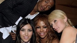 Nick Cannon se podělil o archivní záběr s Kim Kardashian, Lil Kim a Paris Hilton.