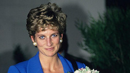 Princezna Diana na fotce z roku 1994. Právě tehdy došlo podle Rosy k tajnému obřadu.