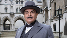 David Suchet jako legendární Hercule Poirot
