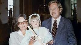 Marta Kubišová s dcerou Kateřinou a Václavem Havlem