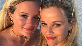 Reese Witherspoon s dcerou Avou
