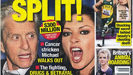 Obálka magazínu s palcovým titulkem o rozchodu Michaela Douglase a Catherine Zeta-Jones.