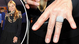 Tamara Kotvalová ukázala nádherný prsten, který dostala od přítele k narozeninám.