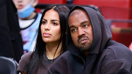 Kanye West a Chaney Jones se rozešli.
