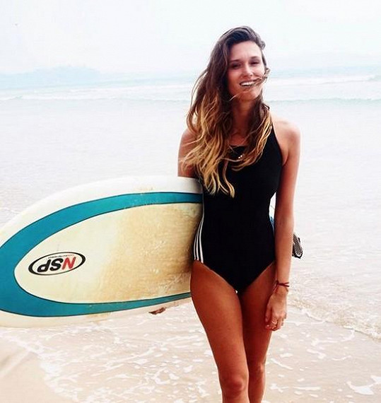 Michaela Štoudková propadla kouzlu surfování.
