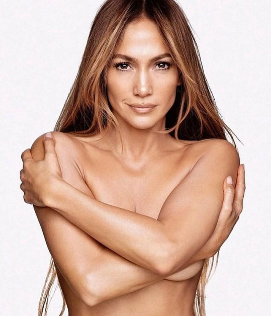 Jennifer Lopez předvedla svůj underboob. 