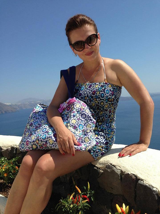 Dana Morávková trávila letošní dovolenou na Santorini.