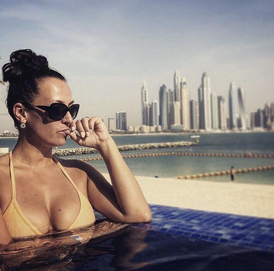 Veronika Farářová si užívá v Dubaji.