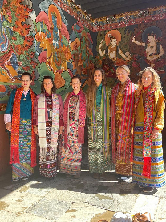 Když českými médii proletěla informace o tom, že Táňa již není single, byla v té době v Bhútánu na spirituální cestě.