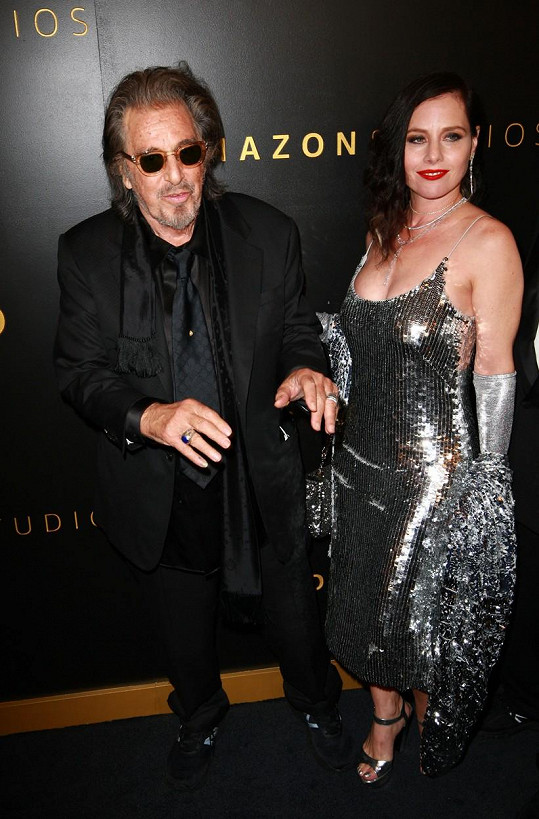 Al Pacino a Meital Dohan se rozešli.