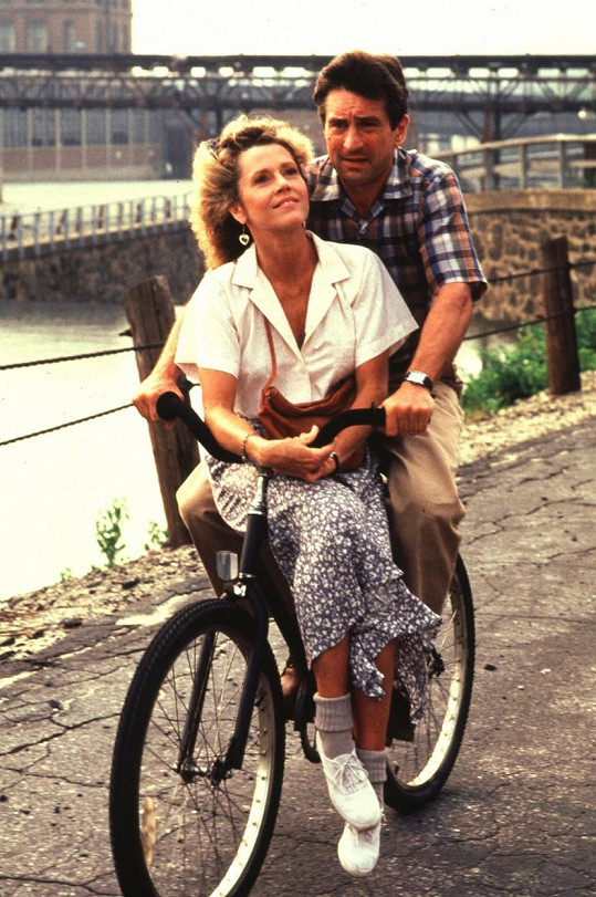S Roberte De Nirem si zahrála v Stanley a Iris (1990).