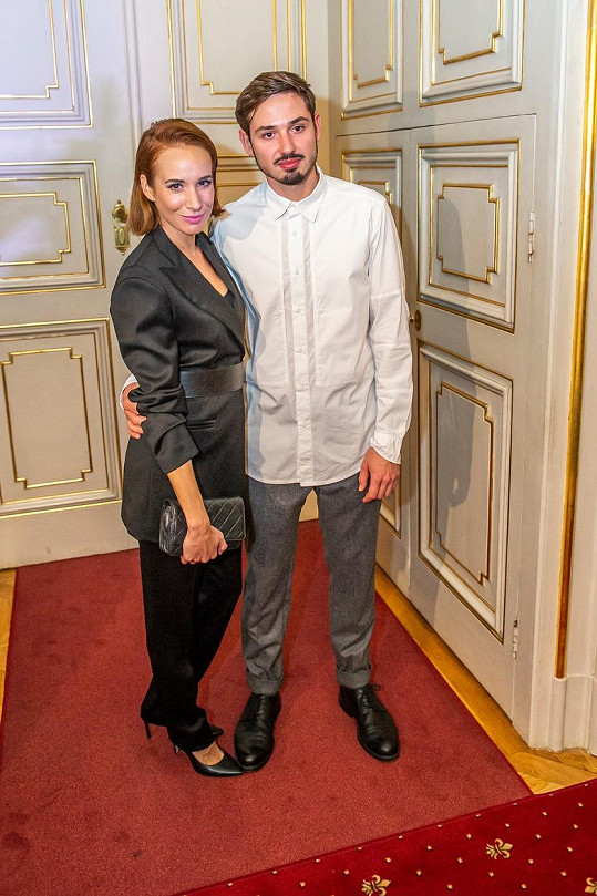 Táňa Pauhofová s partnerem Jonatánem Pastirčákem.