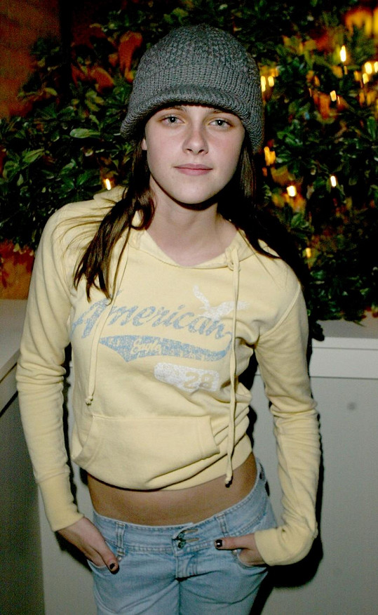Kristen Stewart ve čtrnácti na Sundance Film Festivalu v Utahu.