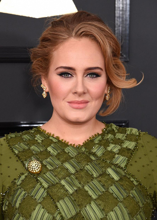 Adele vlastní v LA několik nemovitostí. Stejný luxus by si dle svých slov v Londýně dopřát nemohla.