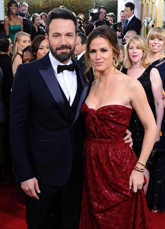 Ben Affleck se rozvádí s Jennifer Garner.