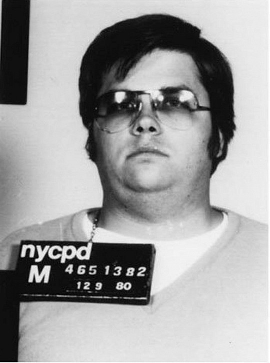 Mark Chapman na policejním snímku z roku 1980