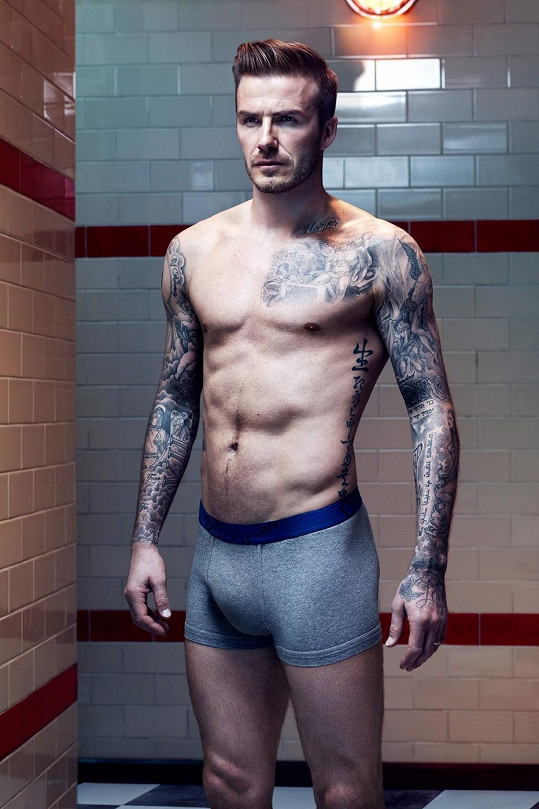 David Beckham ukončil fotbalovou kariéru, jako modelovi by mu to ale také slušelo.