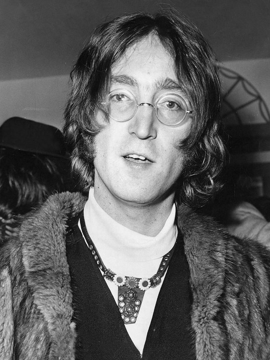 John Lennon tragicky zemřel v roce 1980.