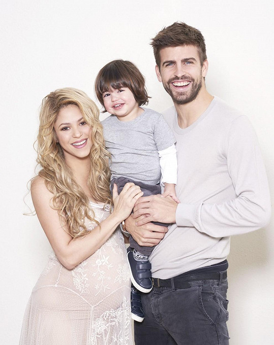 Shakira s Gerardem a jejich prvorozeným Milanem