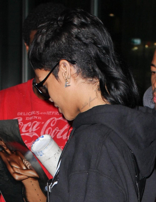 Rihanna v účesu 'na Jágra'