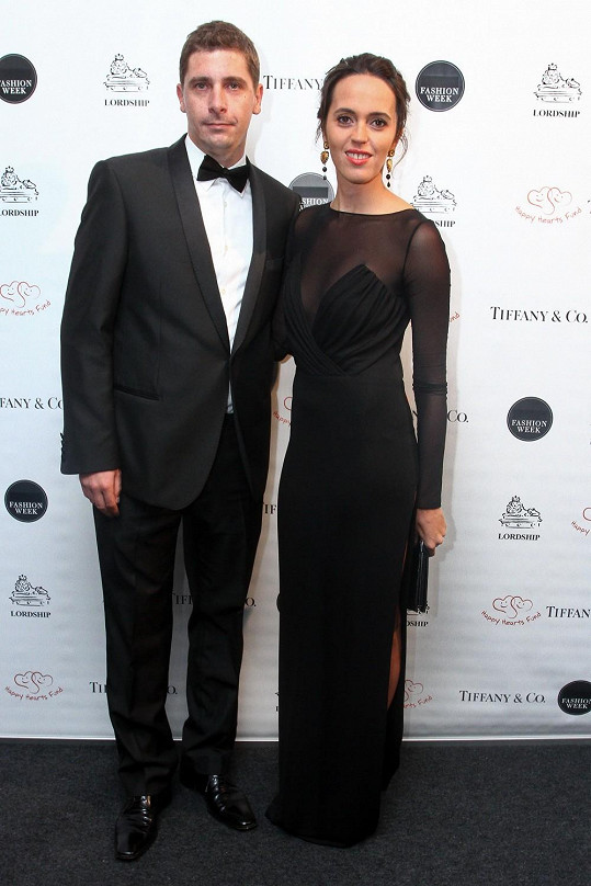 Večeře se zúčastnili také módní ředitelka Harper's Bazaar Lucie Janotová s manželem.