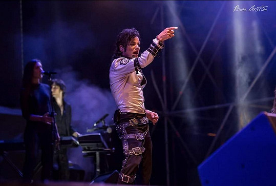 Imitátor Michaela Jacksona vystoupí v Praze.