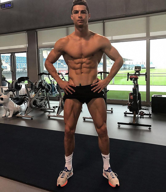 Cristiano Ronaldo bude mít povolený doping.