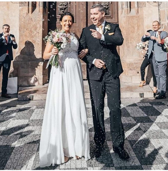 Ondra Vodný a jeho partnerka Veronika si v sobotu vyměnili svatební sliby.