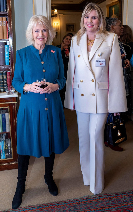 Emerald Fennell se setkala s vévodkyní z Cornwallu. 