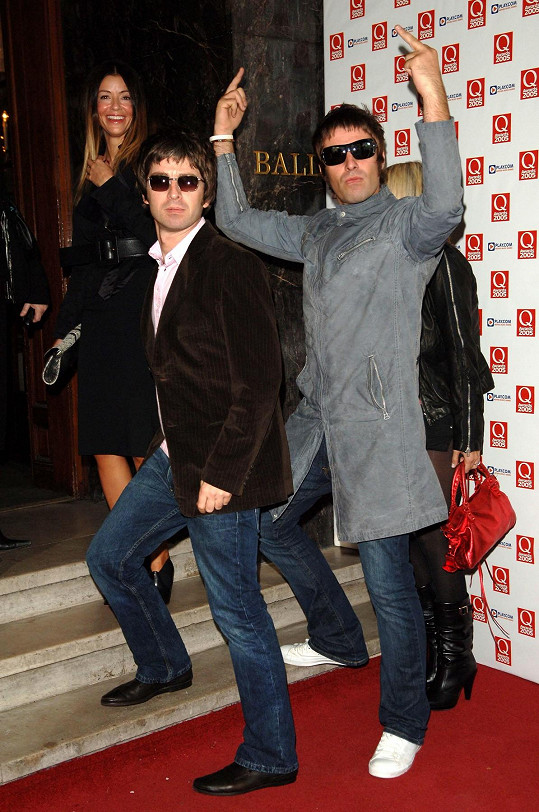 Liam se svým bratrem Noelem Gallagherem