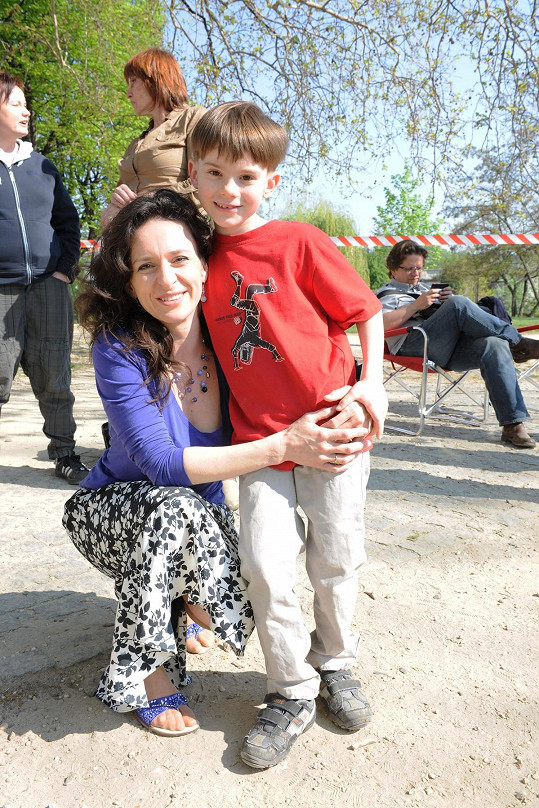 S maminkou Ditou Hořínkovou v roce 2011