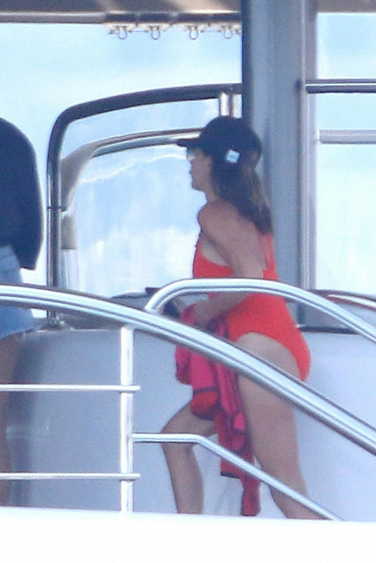Victoria Beckham na jachtě